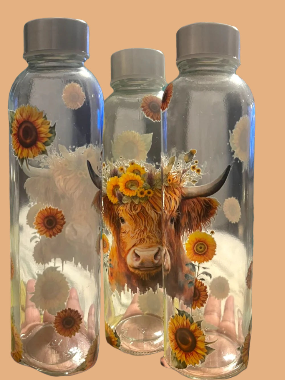 Highland Cow Sunflower Glass Water Bottle - 20oz Eco-Friendly Bottle with Artistic Farm Design"