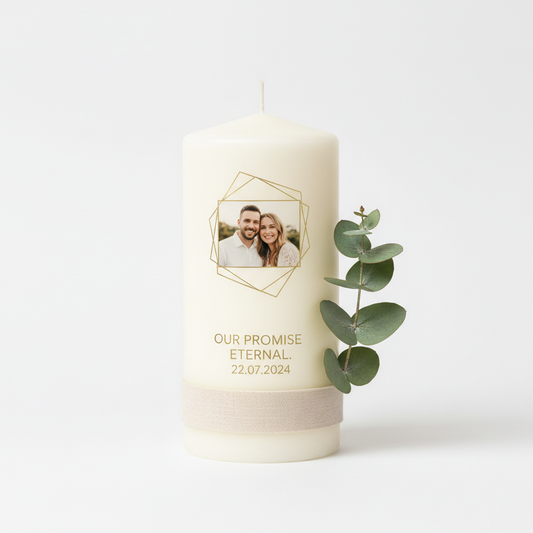 Modern Minimalist Vertical Eucalyptus Candle