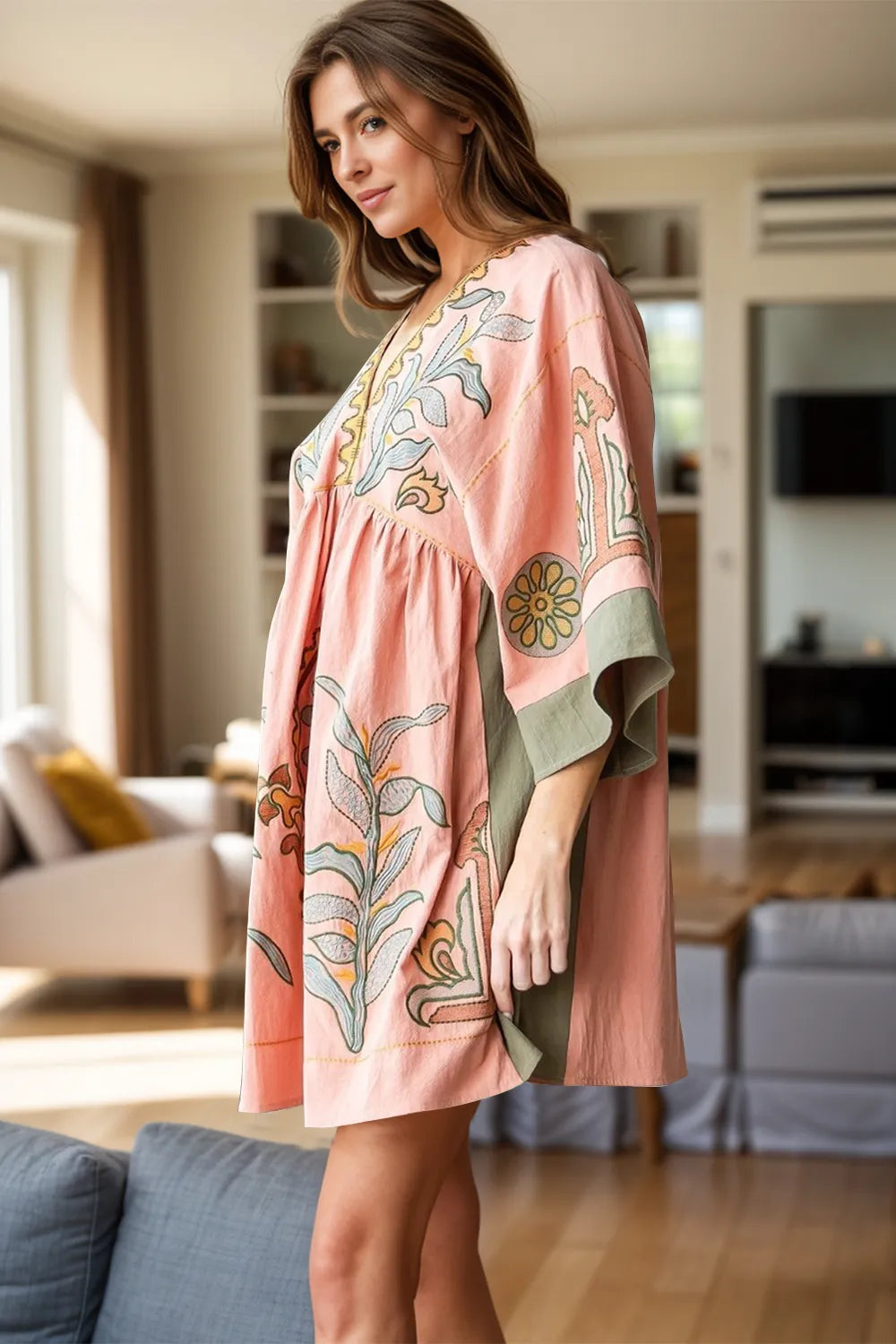 Mini Dress Silhouette and Side View - Mother's Day Fashion Gift - Three-Quarter Sleeve Design