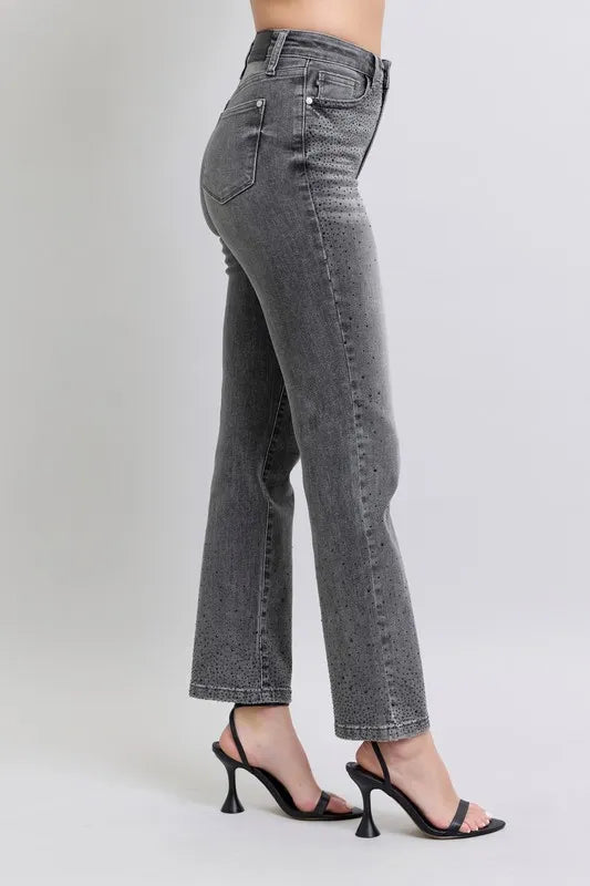 Casual Pants Fit View - Mother's Day Gift Collection - Comfortable Style Details